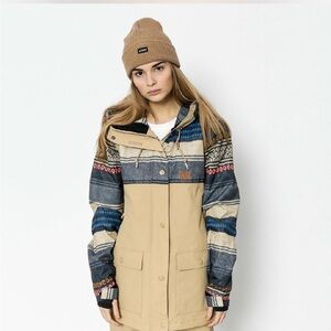 DC Snowboarding/Ski jacket